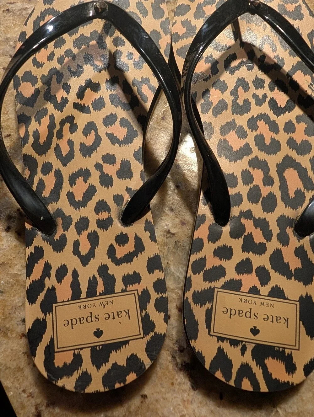 Kate Spade Flip Flops Leopard Sz 10